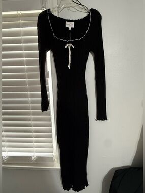 NWT Olive & Oak dress